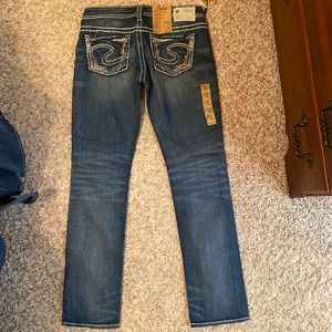 Silver women’s jeans Suki fit size 27 X 32